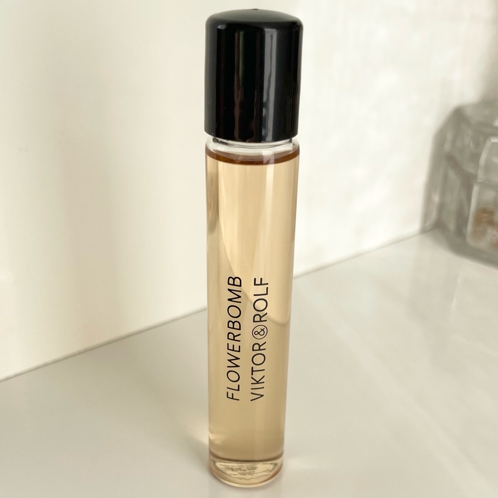 Flowerbomb Perfume